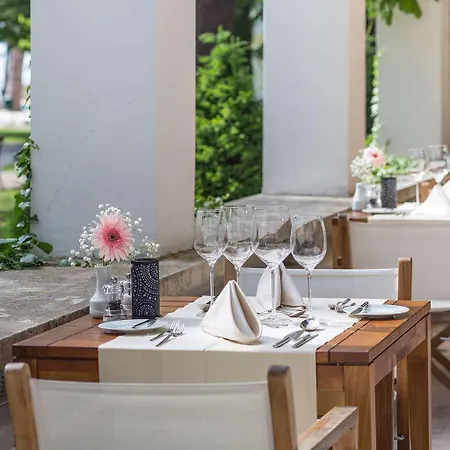 Falkensteiner Adriana - Adults-only Отель