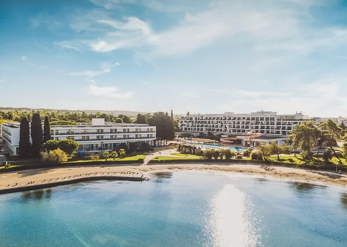 Falkensteiner Adriana L Adults Only Zara